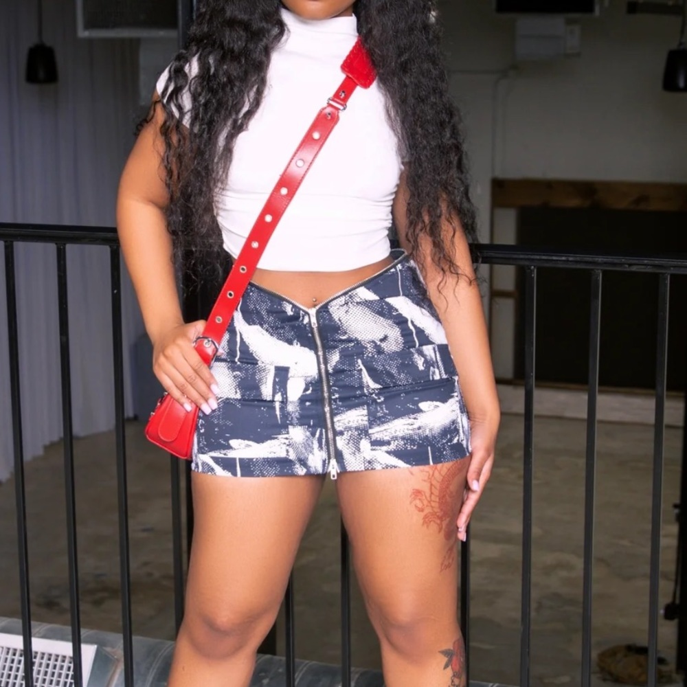Marble Skirt with Front Zipper